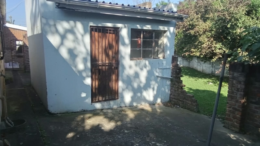 4 Bedroom Property for Sale in Amalinda Eastern Cape